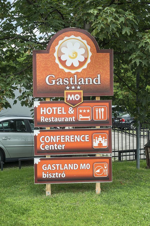 Gastland M0 Hotel & Conference Center 시게첸트미클로스 외부 사진